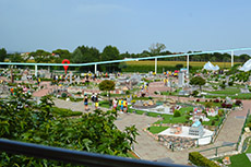 Vista dall'alto della monorotaia